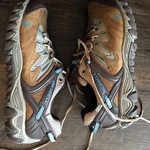 Hiking shoes